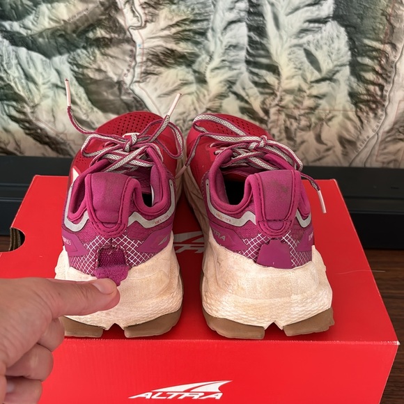 Olympus 5 Altra Running Shoe - Picture 2 of 6